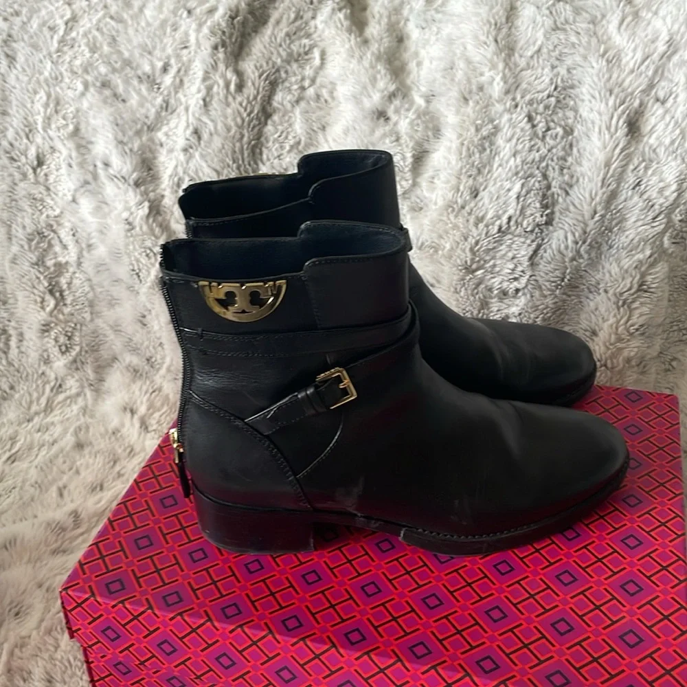 Booties - Picture 3 of 7